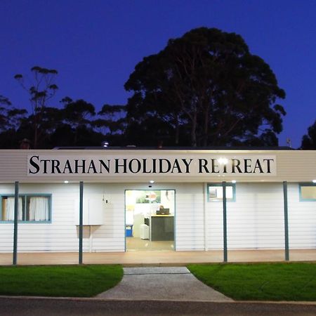 Strahan Retreat Holiday Park Bagian luar foto